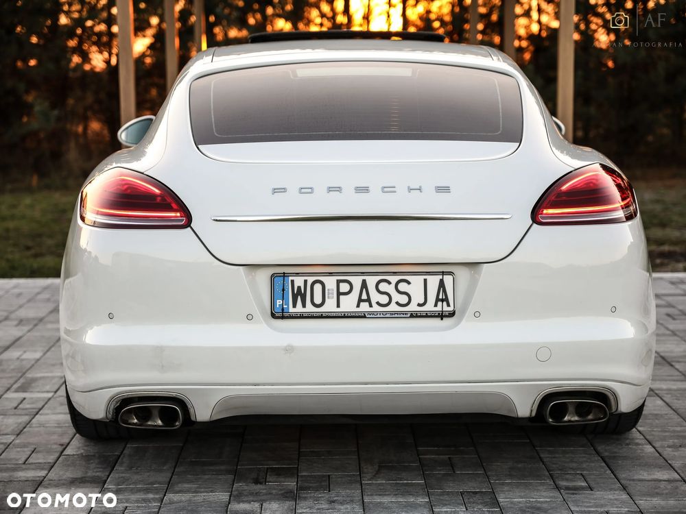 Porsche Panamera Diesel - 11