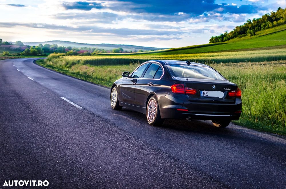 BMW Seria 3 320d Efficient Dynamic Edition Blue Performance Modern Line - 4