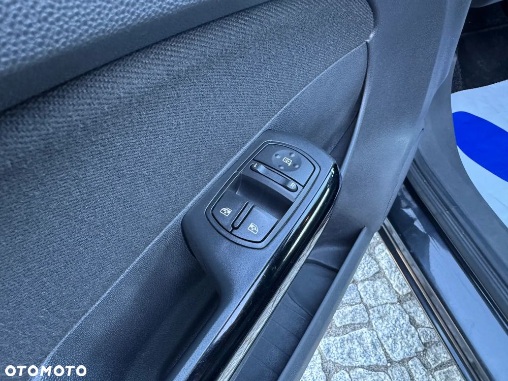 Opel Corsa 1.2 16V Energy - 26