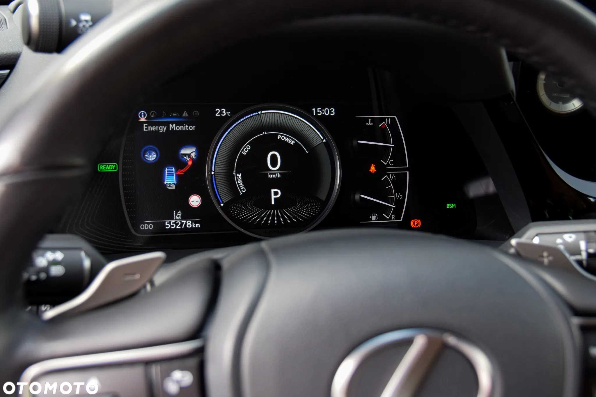Lexus ES 300h Business Edition - 15