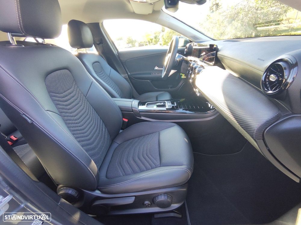 Mercedes-Benz A 200 Standard - 11