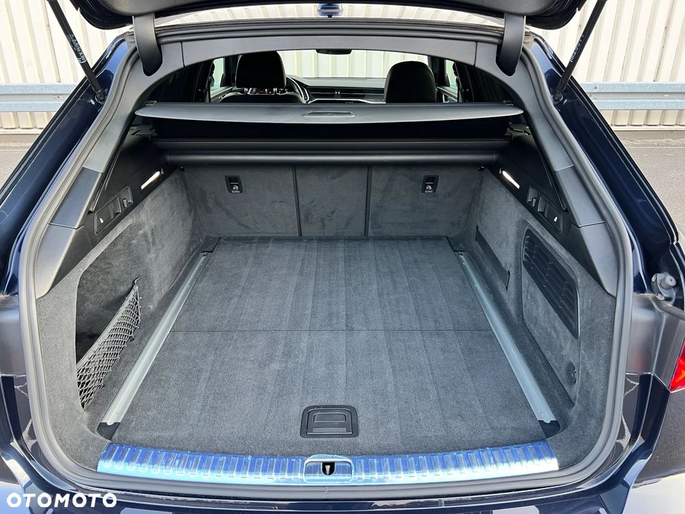 Audi A6 Avant 40 TDI quattro S tronic S line - 38