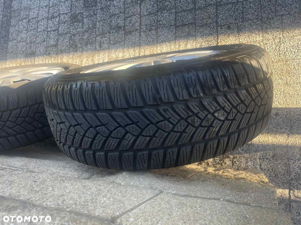 Koła zimowe z kołpakami FORD MONDEO 215/60 R16 5x108 - 4