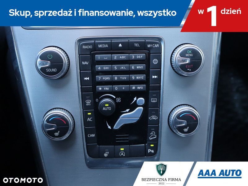 Volvo XC 60 - 18