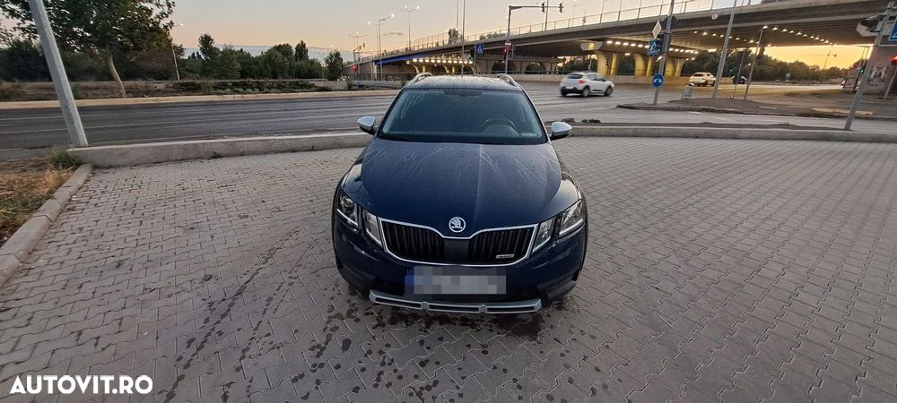 Skoda Octavia Combi Diesel 2.0 TDI 4X4 DSG Scout - 1