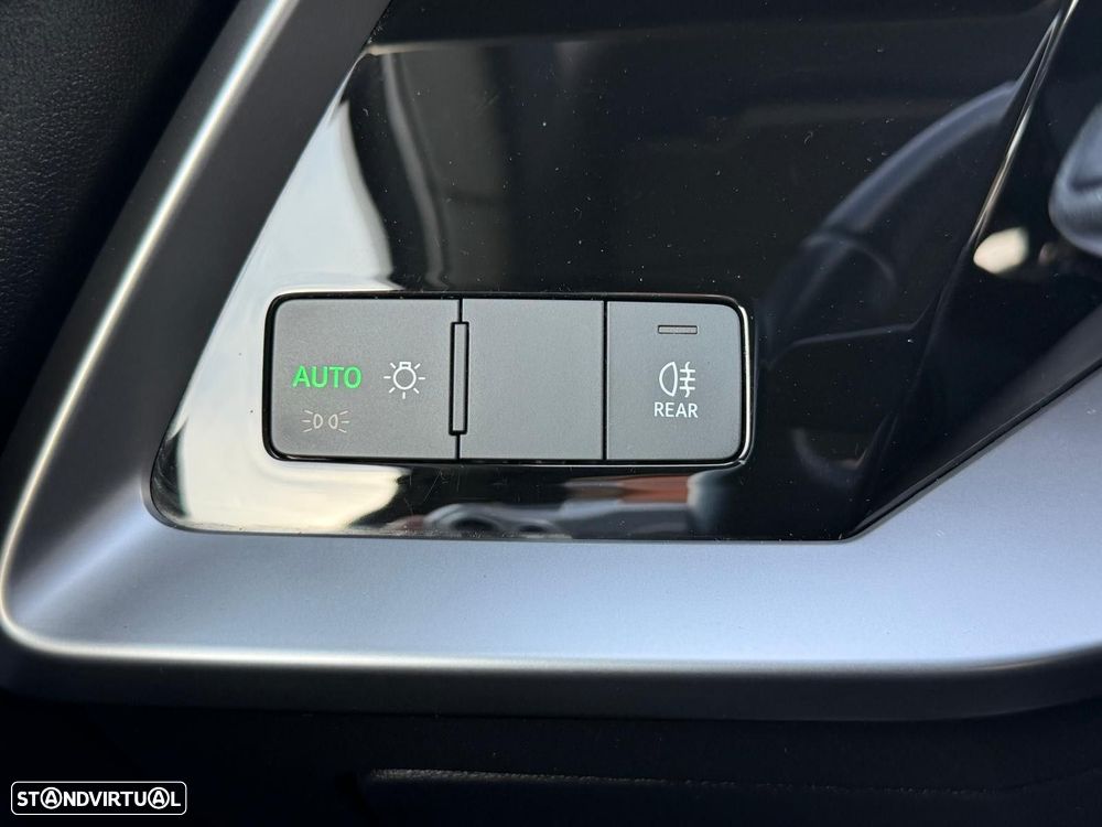 Audi A3 Sportback 30 TFSI Advanced - 19