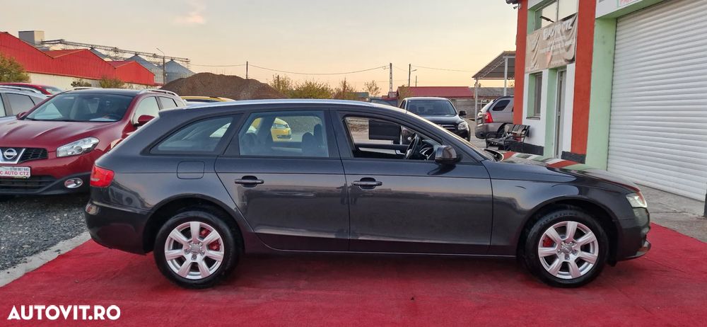 Audi A4 Avant 2.0 TDI DPF Ambiente - 7