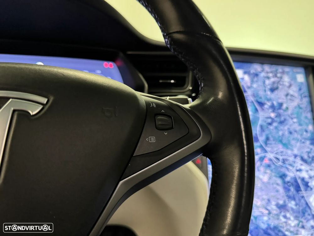 Tesla Model X 100 kWh Long Range AWD - 51