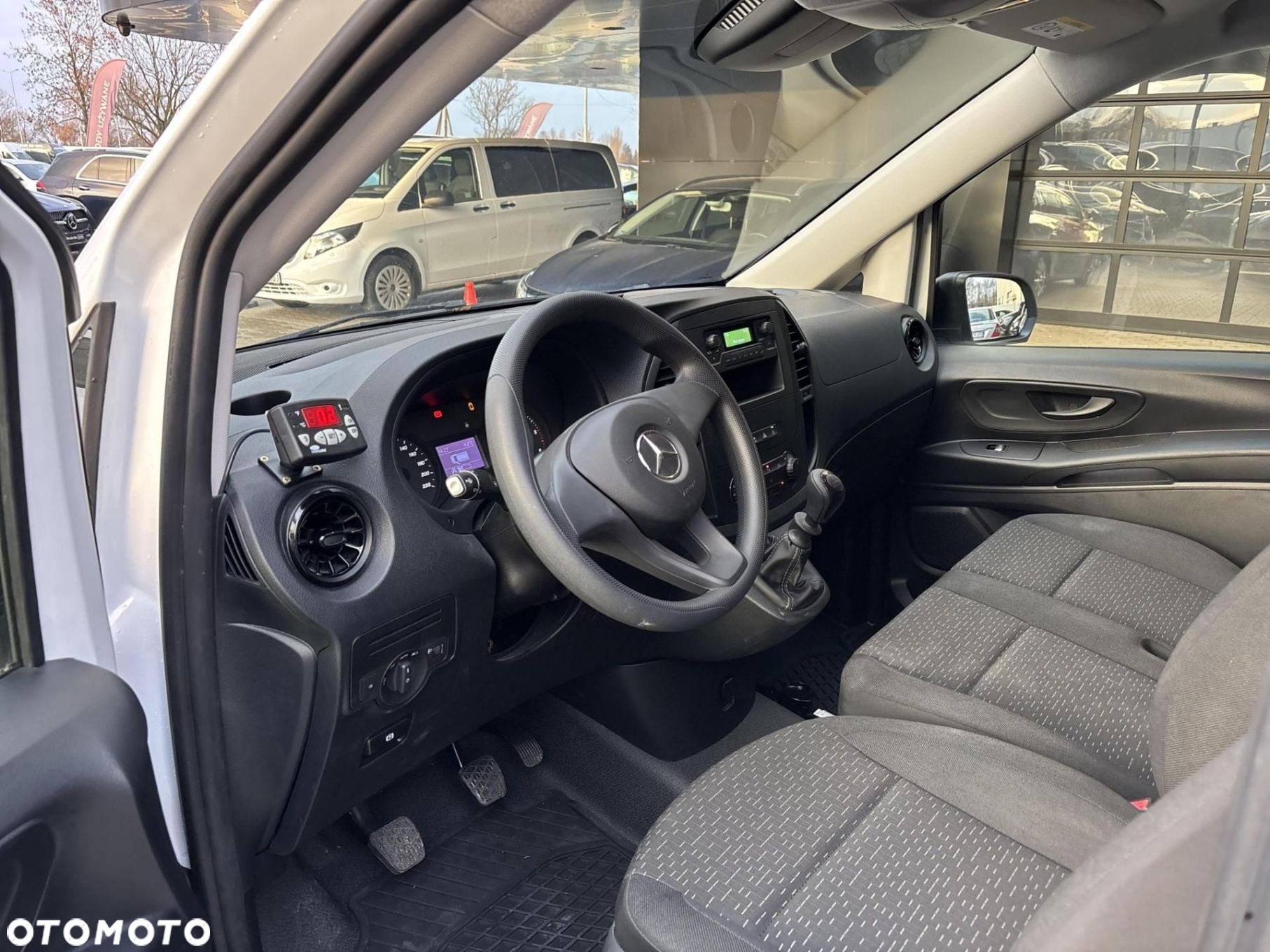 Mercedes-Benz Vito - 7