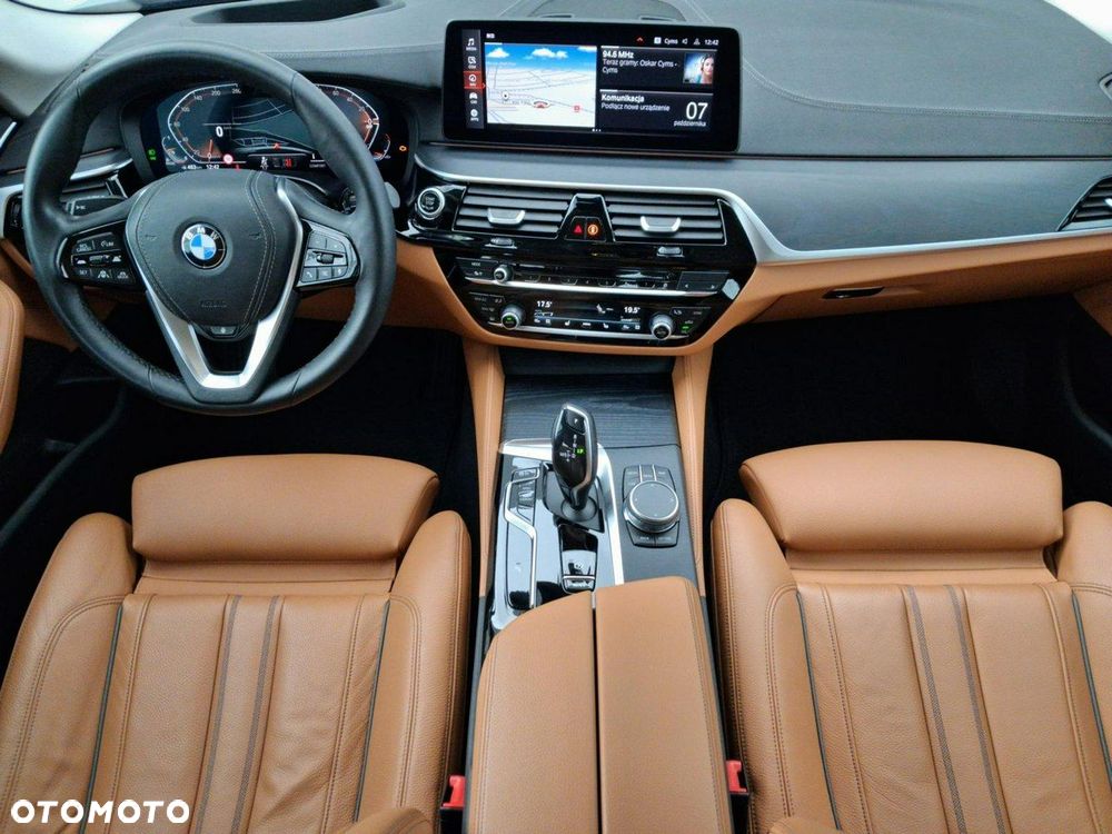 BMW Seria 5 - 17