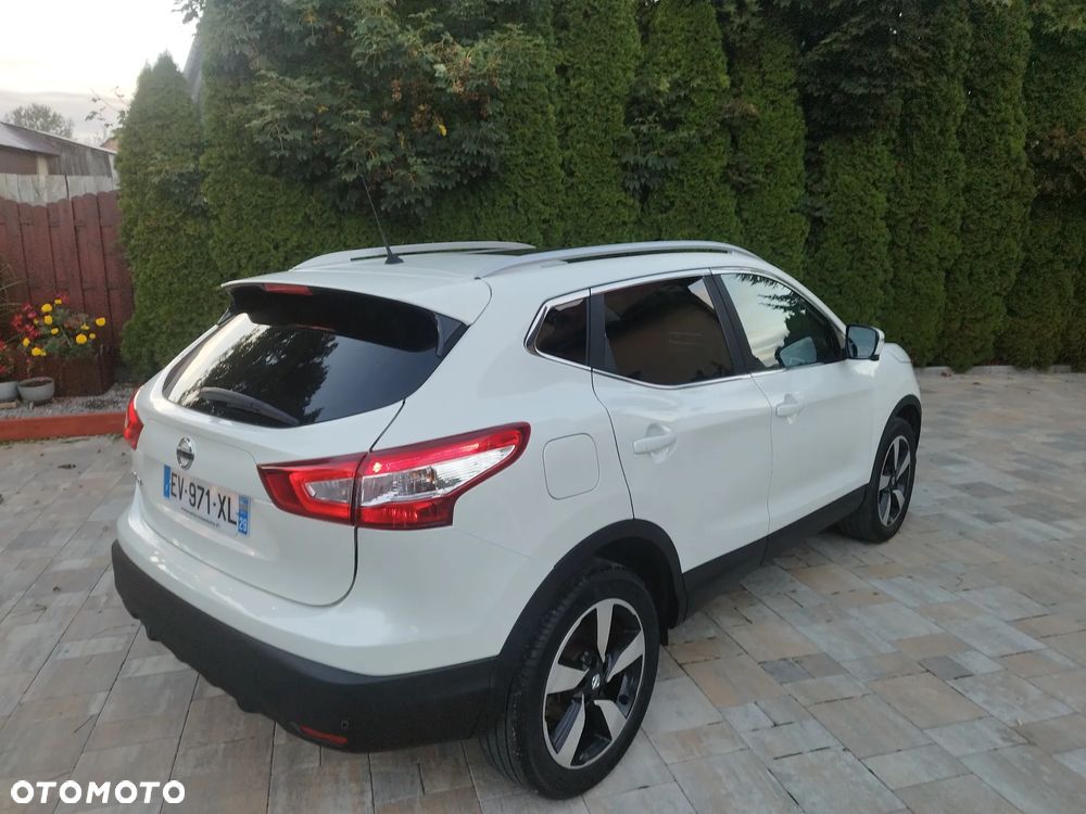 Nissan Qashqai - 18