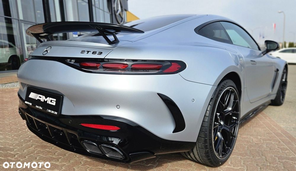 Mercedes-Benz AMG GT - 6