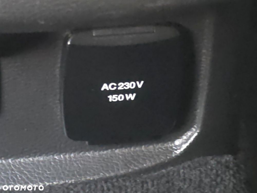 Ford Mondeo 2.0 TDCi Titanium - 24
