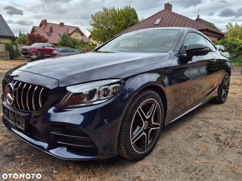 Mercedes-Benz Klasa C 300 d Coupe 9G-TRONIC AMG Line - 1