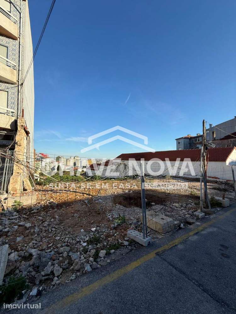Terreno p/ Construção em Altura c/ Projeto Aprovado - Grande imagem: 2/7