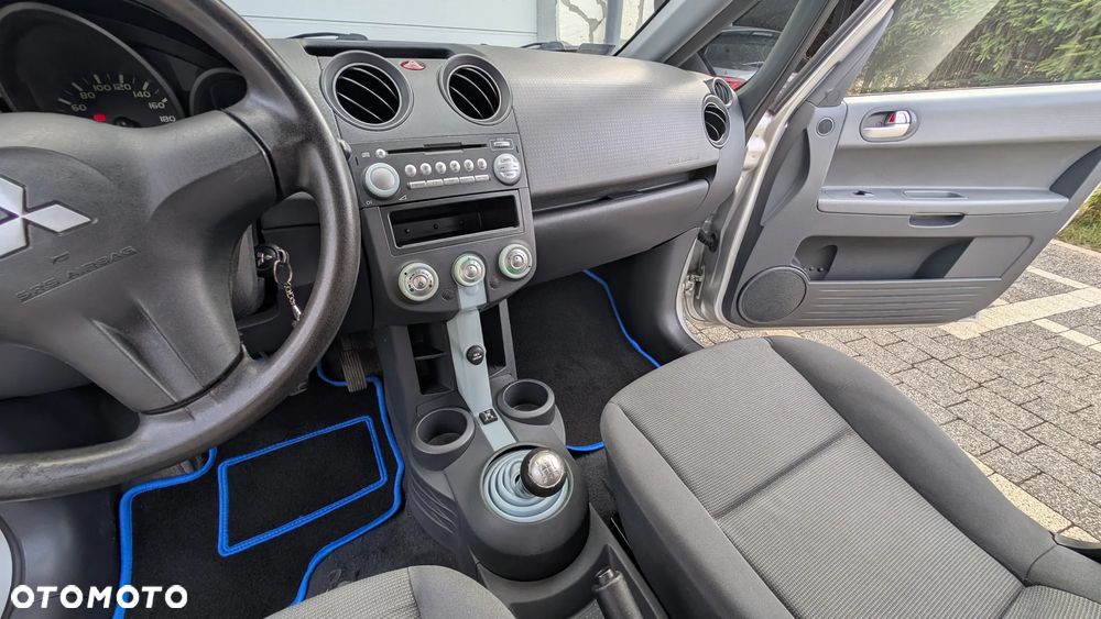 Mitsubishi Colt 1.5 Invite - 20