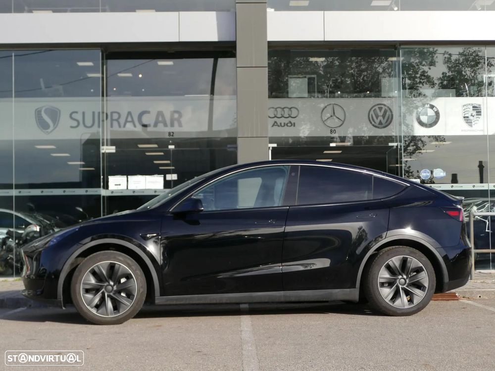 Tesla Model Y Standard - 19