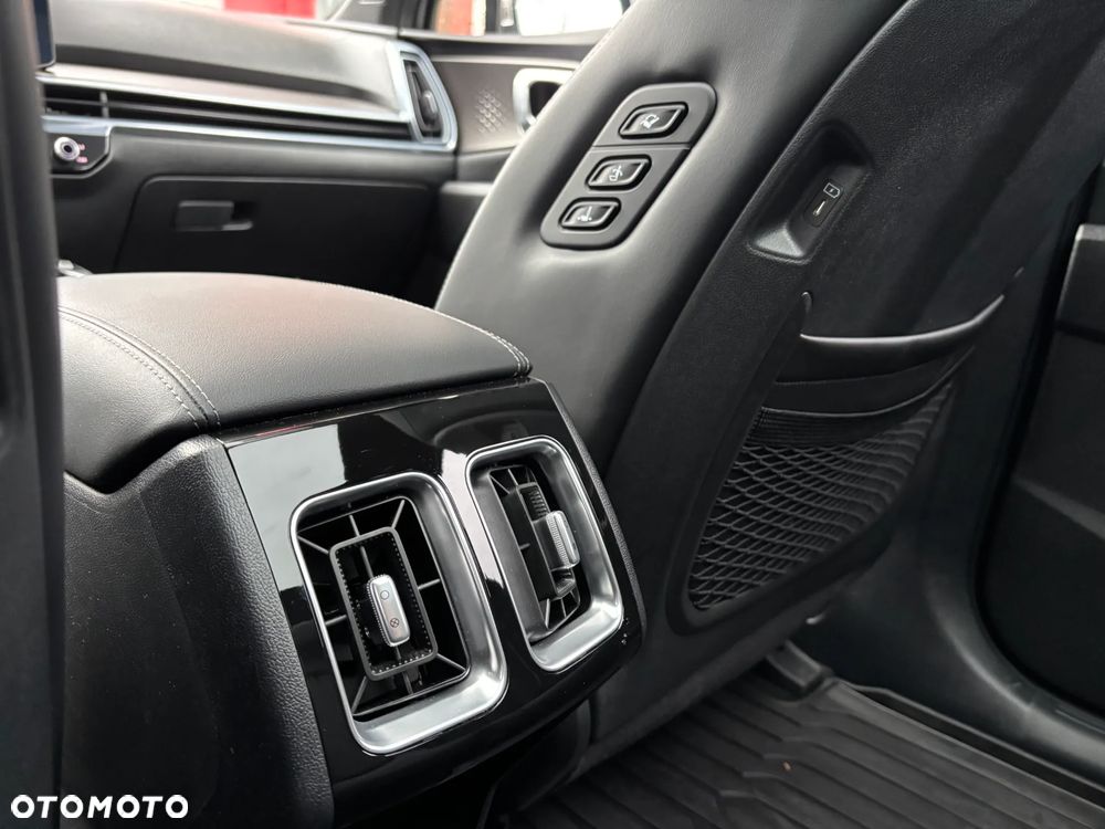 Kia Sorento 1.6 T-GDI HEV Prestige Line AWD 7os - 15