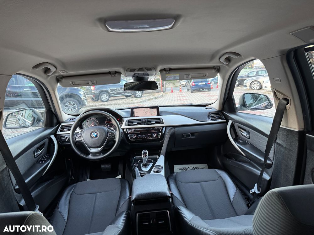 BMW Seria 3 320d Aut. Luxury Line - 19