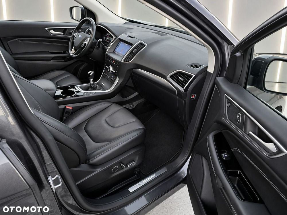 Ford Edge - 12