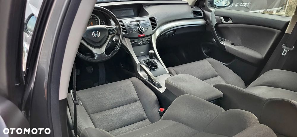 Honda Accord 2.0 Elegance - 16