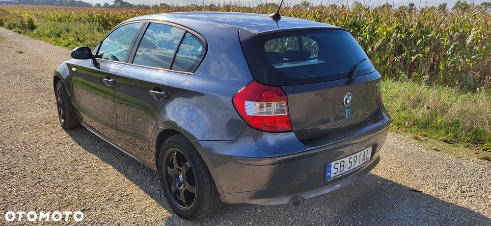 BMW Seria 1 116i - 6