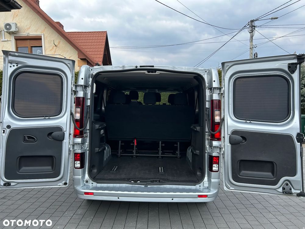 Renault Trafic 2.0 dCi - 29