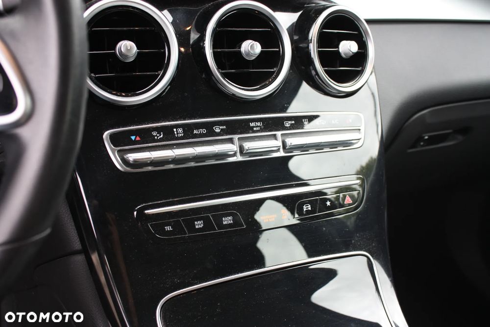 Mercedes-Benz GLC 300 de 4-Matic - 25