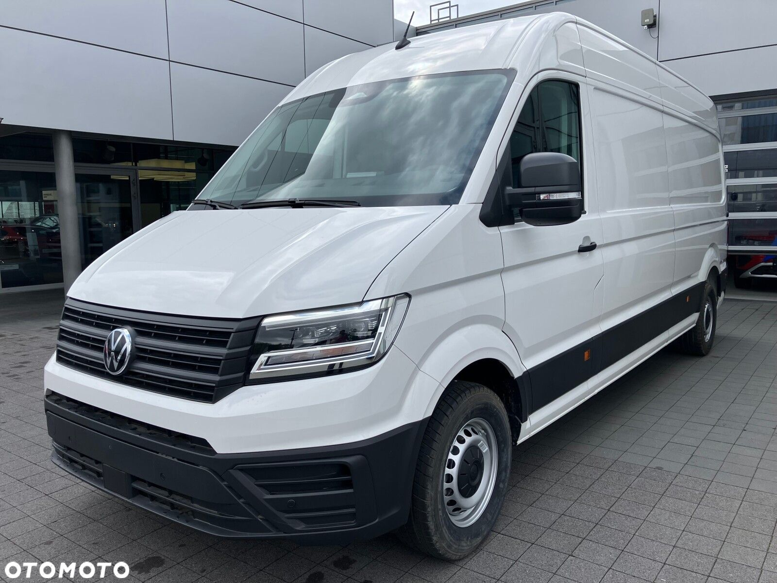 Volkswagen Crafter 35 2.0 TDI L4H3 4490 177 KM - 6