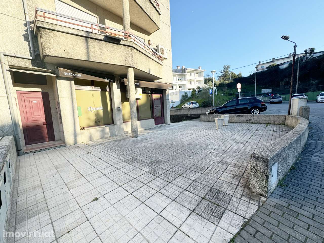 Loja com 2 pisos - Grande imagem: 2/26