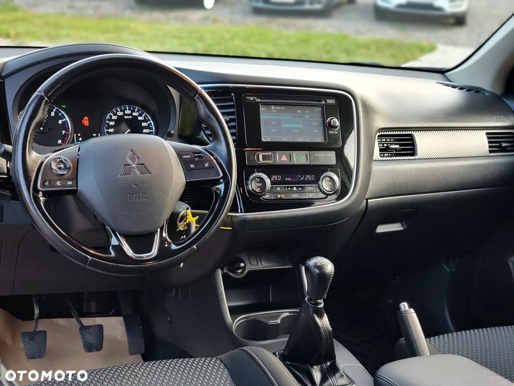 Mitsubishi Outlander 2.0 2WD Edition - 21