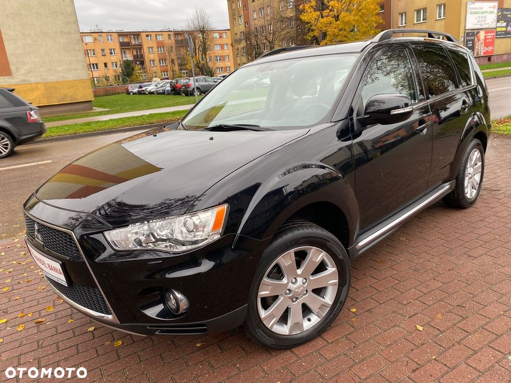 Mitsubishi Outlander 2.0 Intense + 2WD CVT - 28