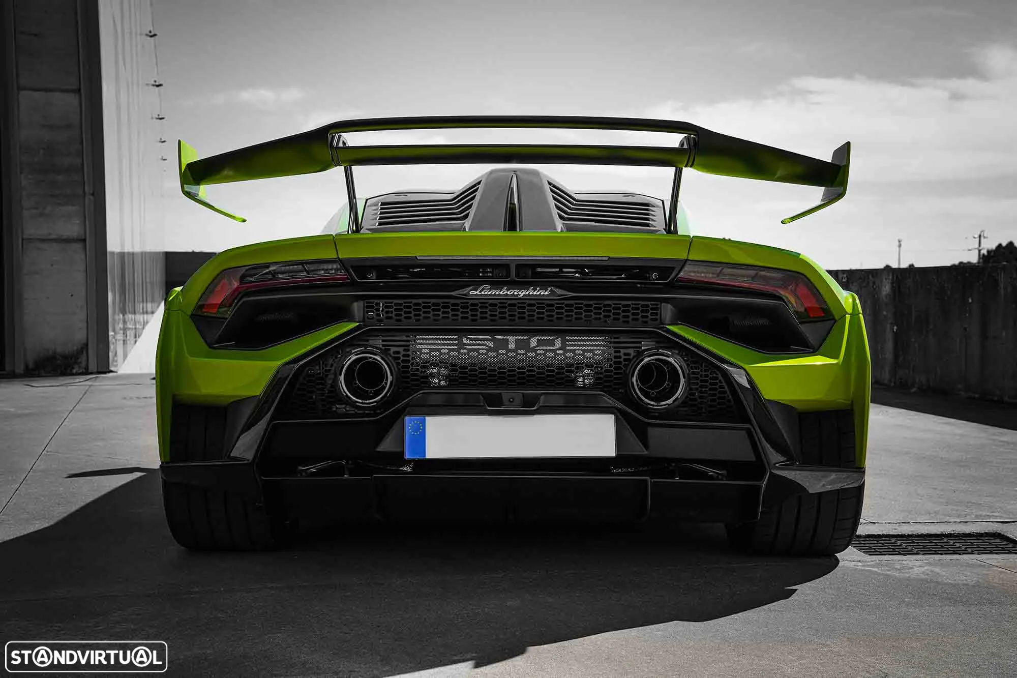 Lamborghini Huracán STO - 8