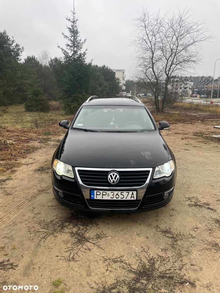 Volkswagen Passat Variant 1.9 TDI Individual Chrom - 1
