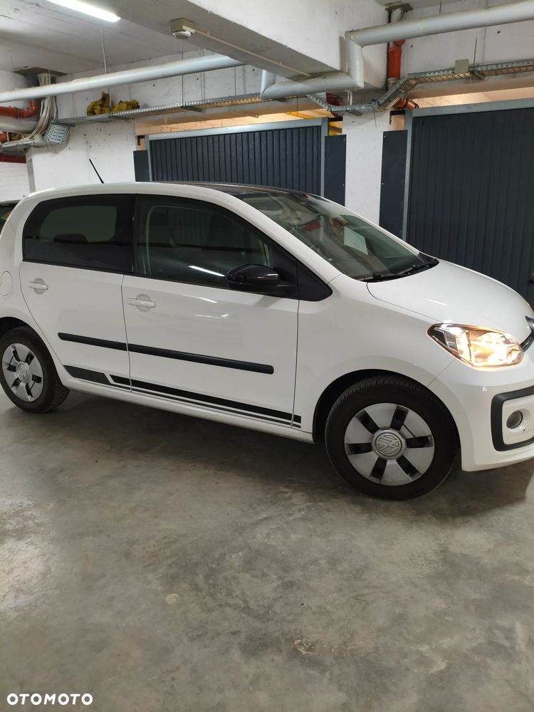 Volkswagen up! 1.0 high - 17
