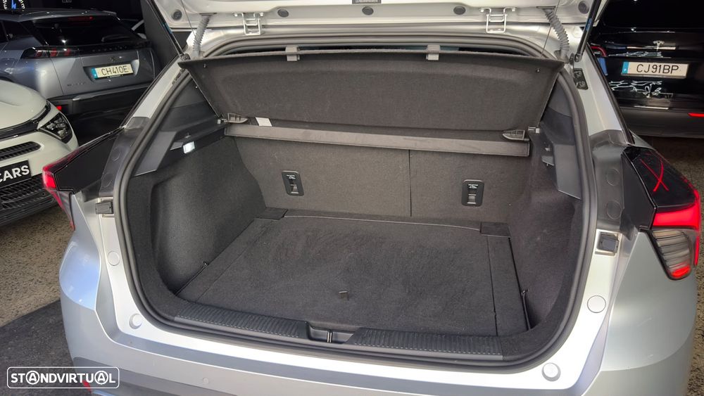 MG MG4 77 kWh Extended Range Luxury - 24