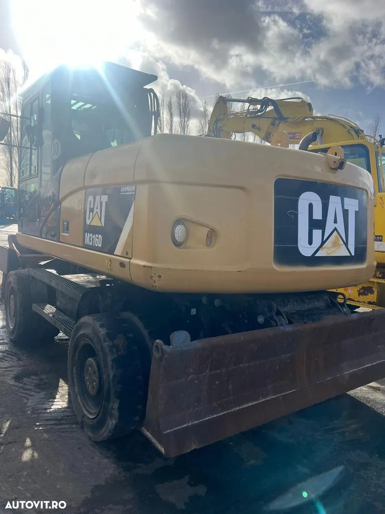 Caterpillar CAT M 316 D Excavator pe roți - 4