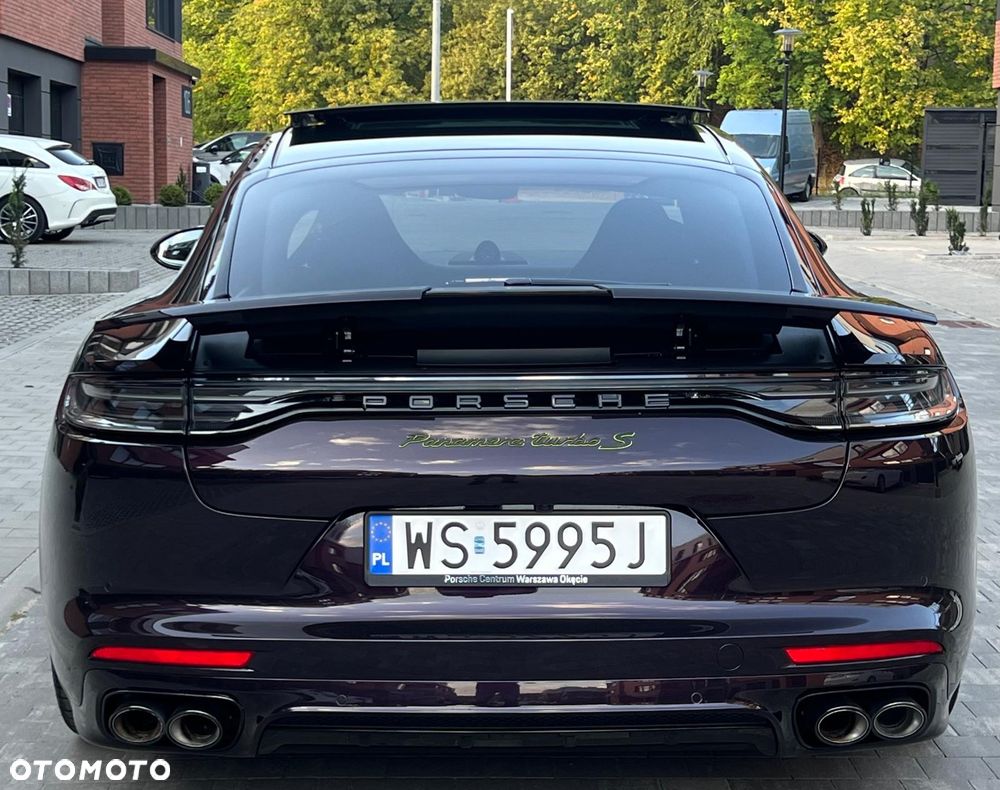 Porsche Panamera Turbo S - 8