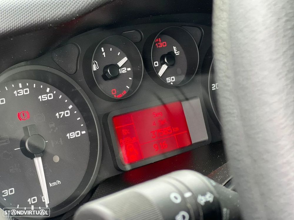 Iveco Daily 3.0 35C18D 4100 - 10