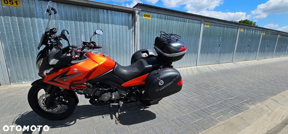 Suzuki V-STROM - 4
