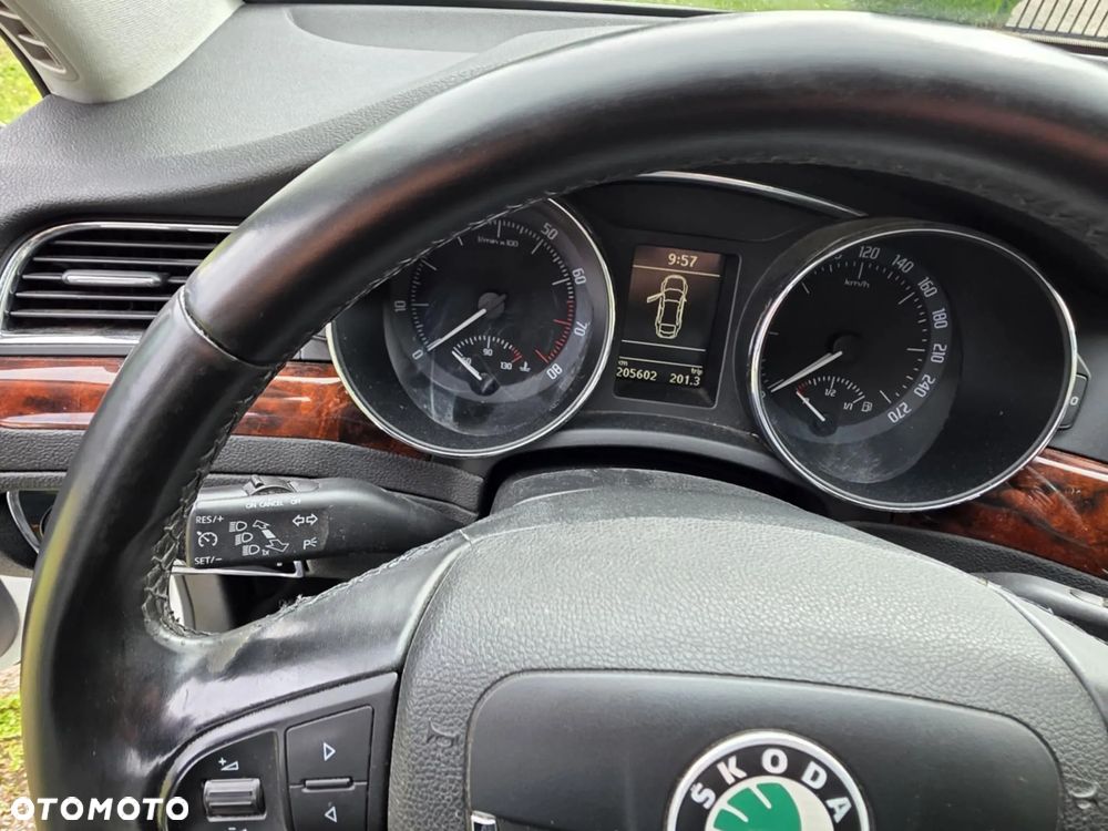 Skoda Superb Combi 1.8 TSI DSG Elegance - 17