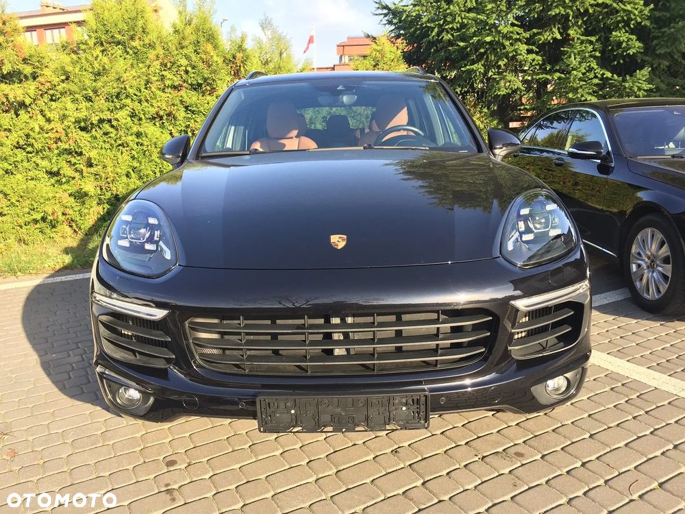 Porsche Cayenne Diesel Platinum Edition - 2