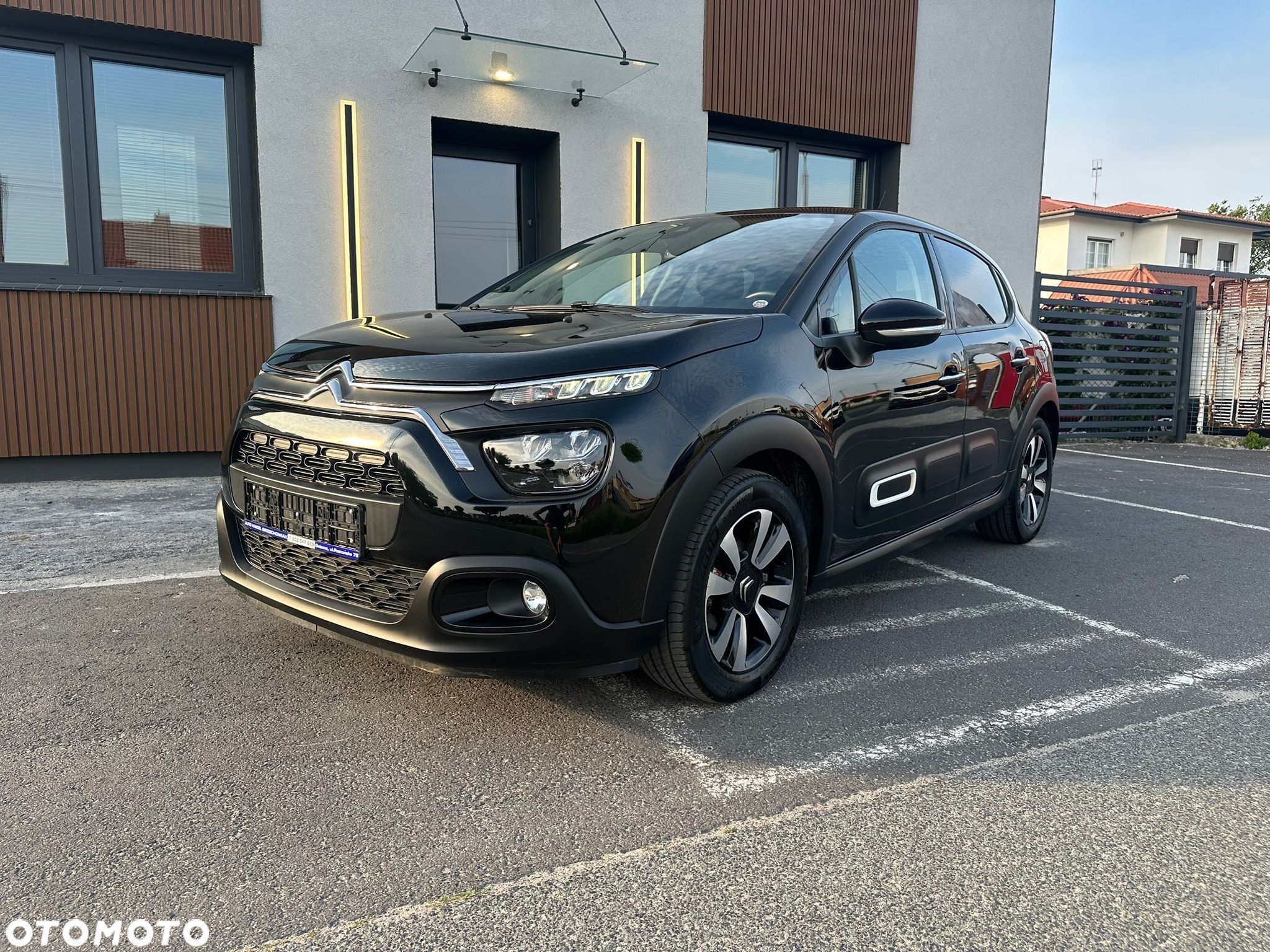 Citroën C3 1.2 PureTech Max - 1