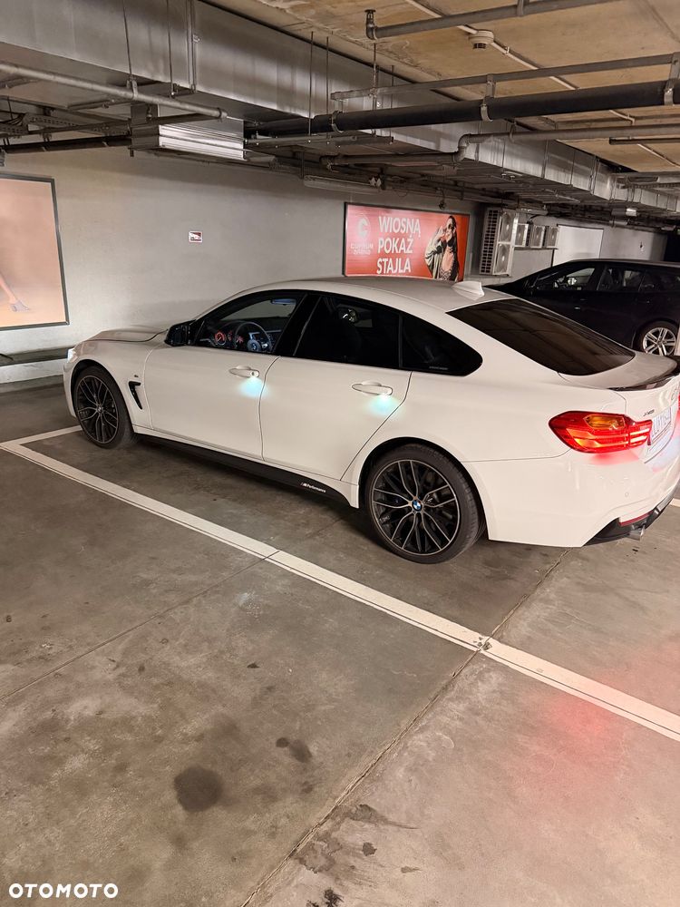 BMW Seria 4 428i xDrive M Sport - 1