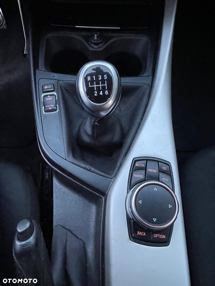 BMW Seria 1 116d EfficientDynamics Edition Urban Line - 14