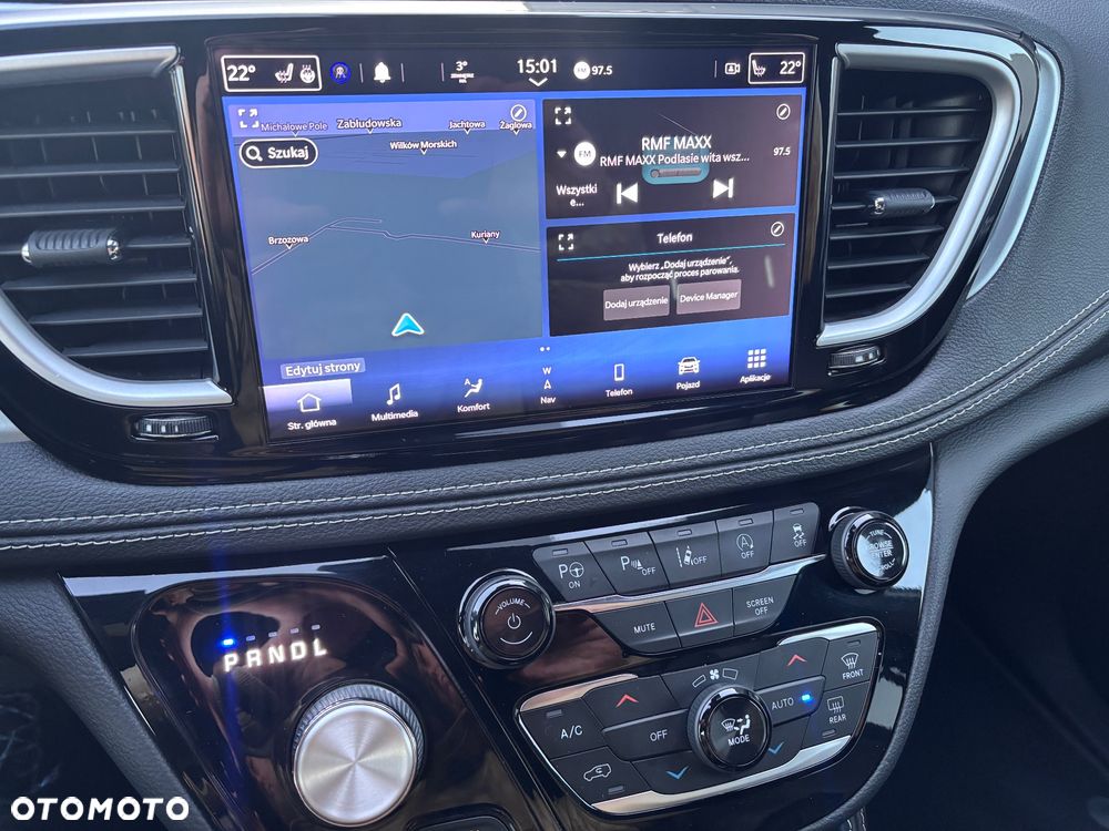 Chrysler Pacifica - 30