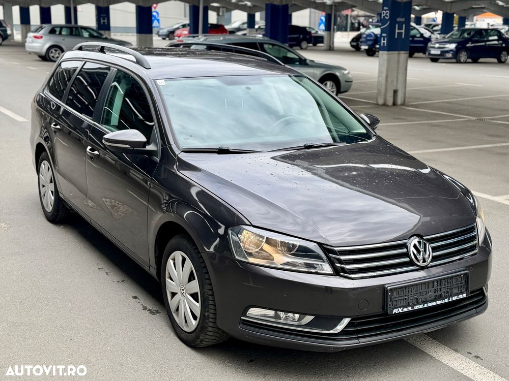 Volkswagen Passat 1.6 TDI DPF BlueMotion Technology Comfortline - 1