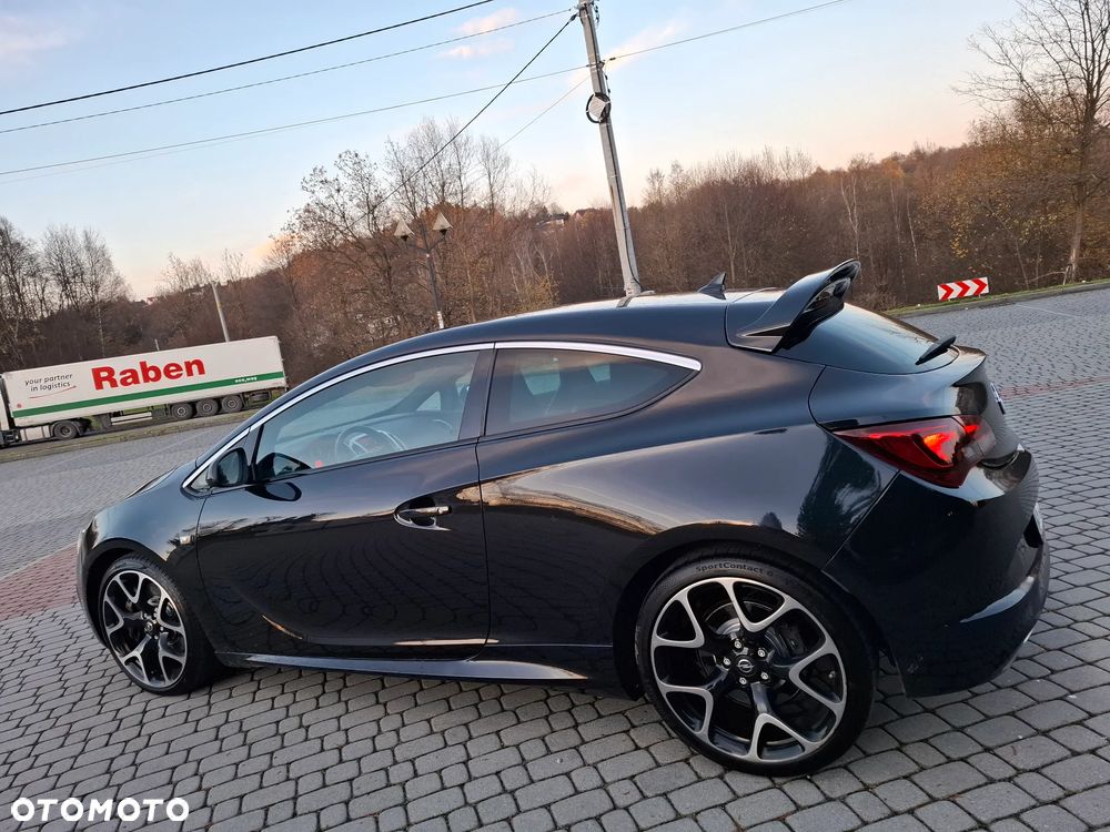 Opel Astra OPC Start/Stop - 13