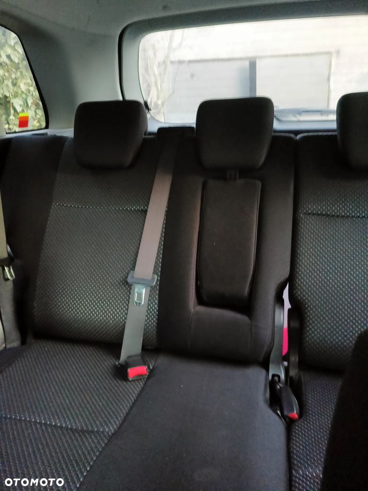 Suzuki Grand Vitara 1.9 DDiS - 6