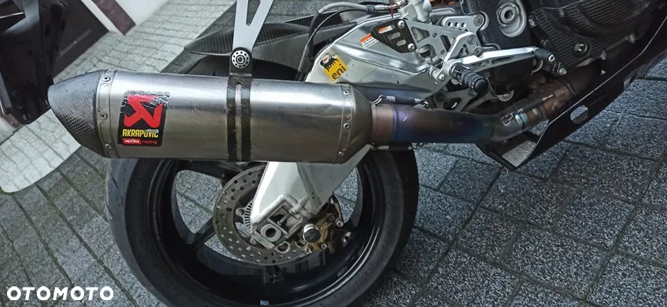 Aprilia RSV - 8
